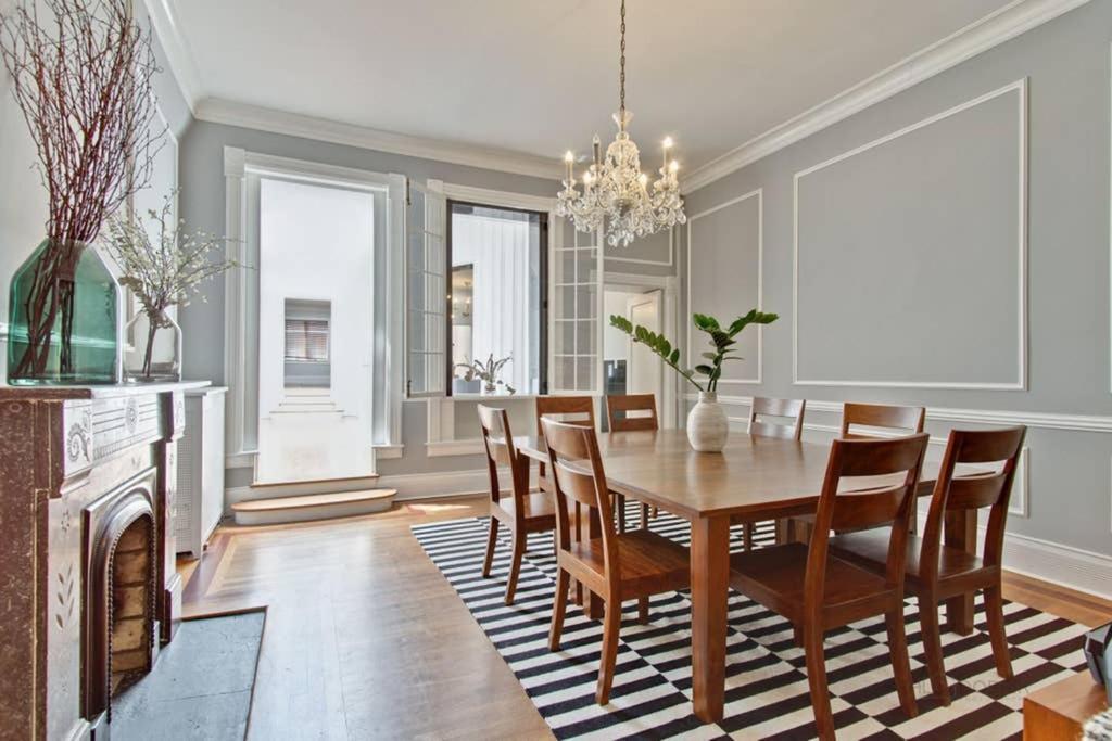 Historic Luxury Townhouse In Downtown Chicago Villa ภายนอก รูปภาพ
